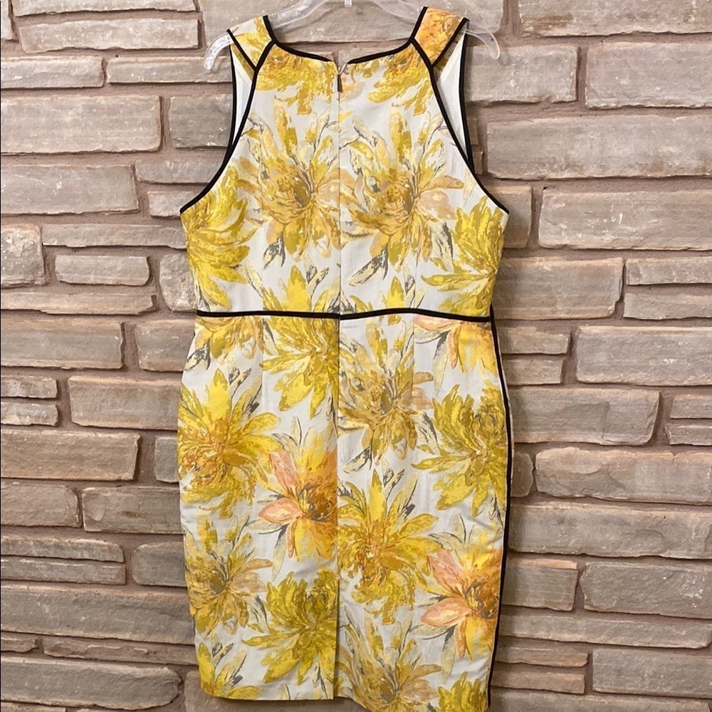 Mark and Spencer Autograph
Jacquard Dress Size Uk 18 Us 14 - Picture 11 of 11